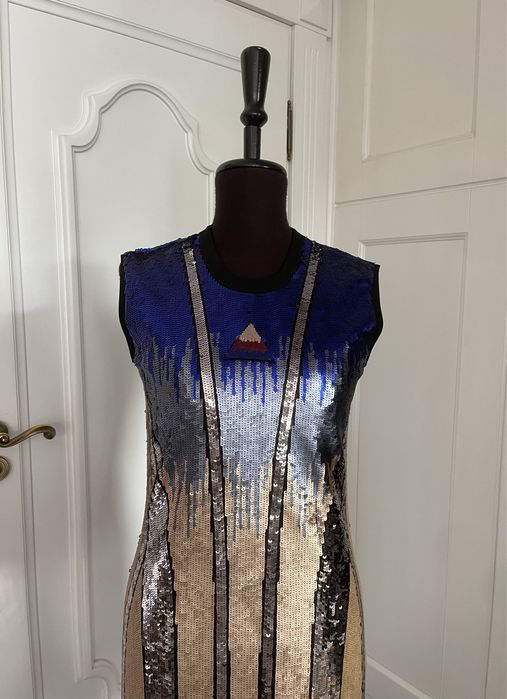 MAX MARA piękna sukienka cekinowa; stan IDEALNY