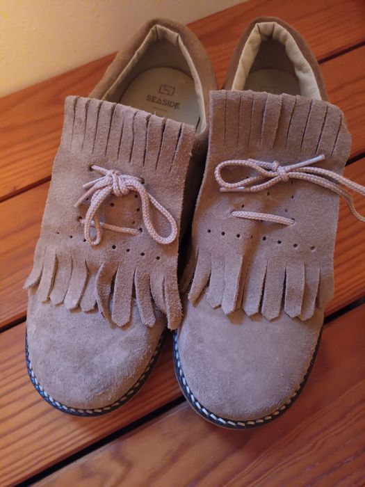 Sapatos carneirinhos 37