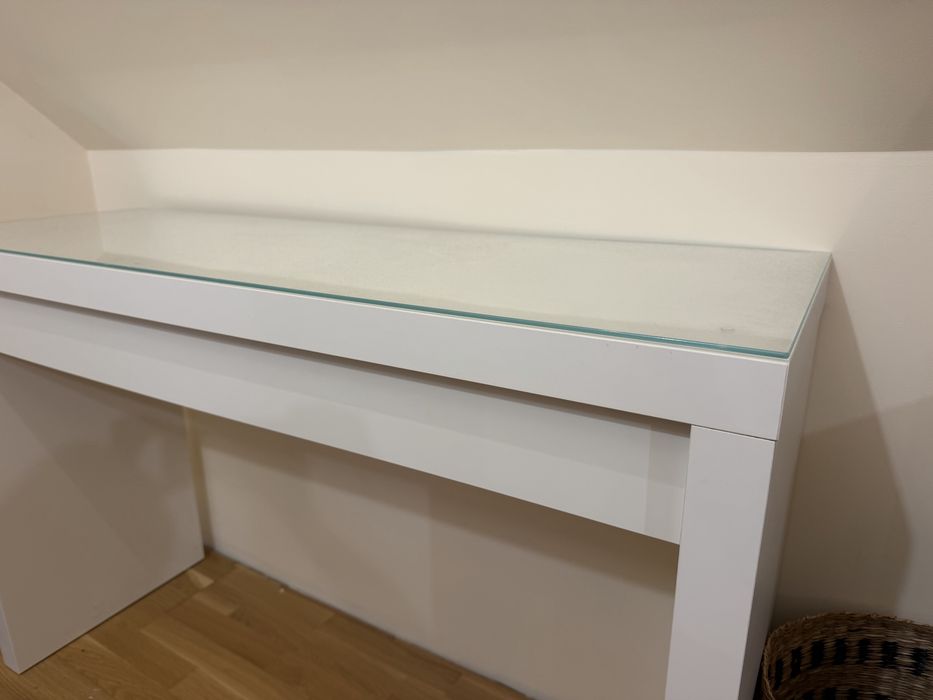 Toaletka malm ikea biala