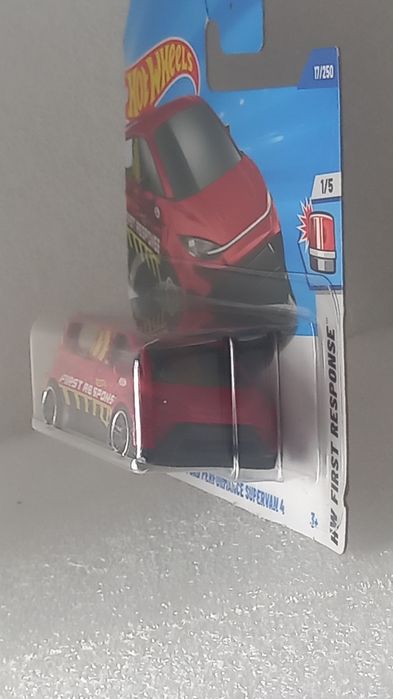 Ford performance supervan 4 hot wheels (TH) treasure Hunt