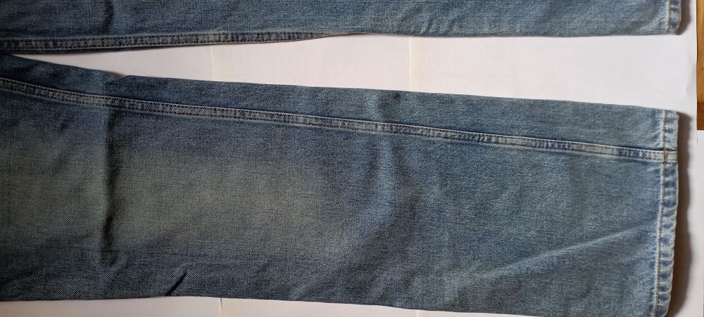 Джинсы Pull & bear расклешенные унисекс женские/мужские р.32