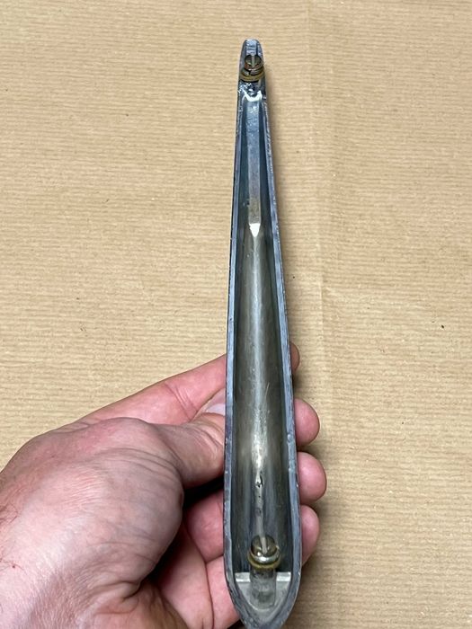 Емблема капота, гребень, капля Москвич 407,403 ЗМА