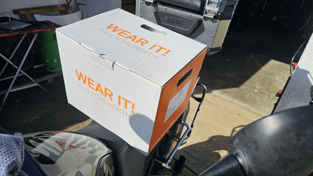 Capacete Schuberth C3 + Tamanho 61/XL + Intercomunicador