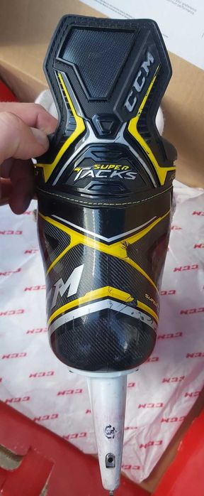 CCM Super Tacks AS3 10D