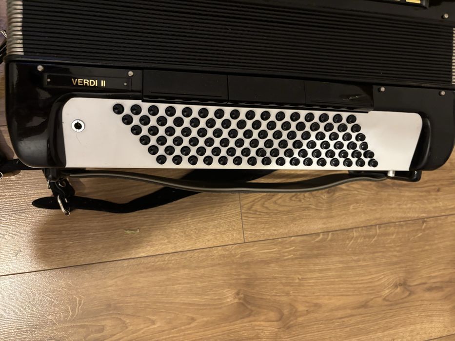 Akordeon hohner verdi 2