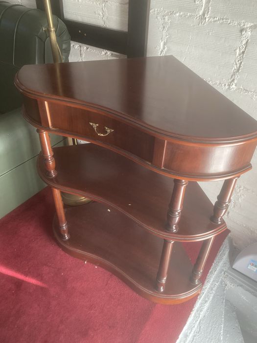 Movel de canto como novo