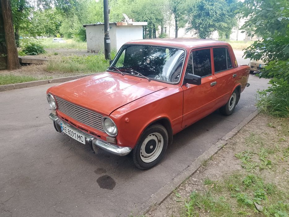 Продам ВАЗ 2101 у гарному робочому стані .