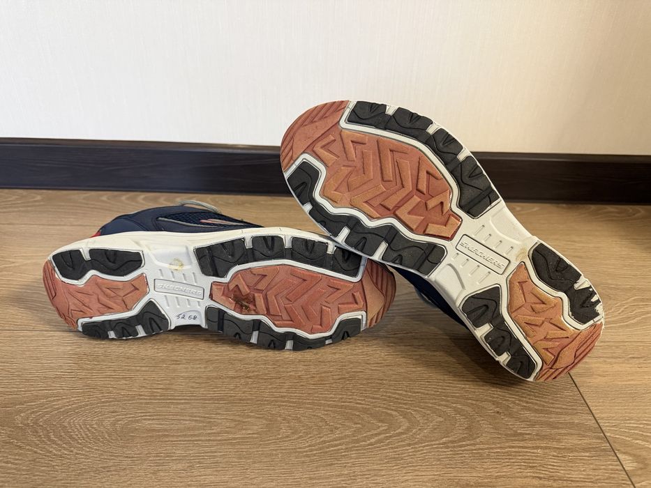 Кросівки Skechers 43 розмір