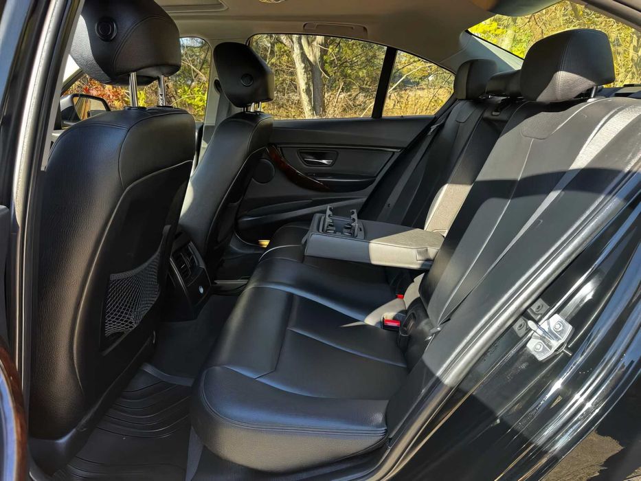 BMW 3 Series 328i xDrive      2015