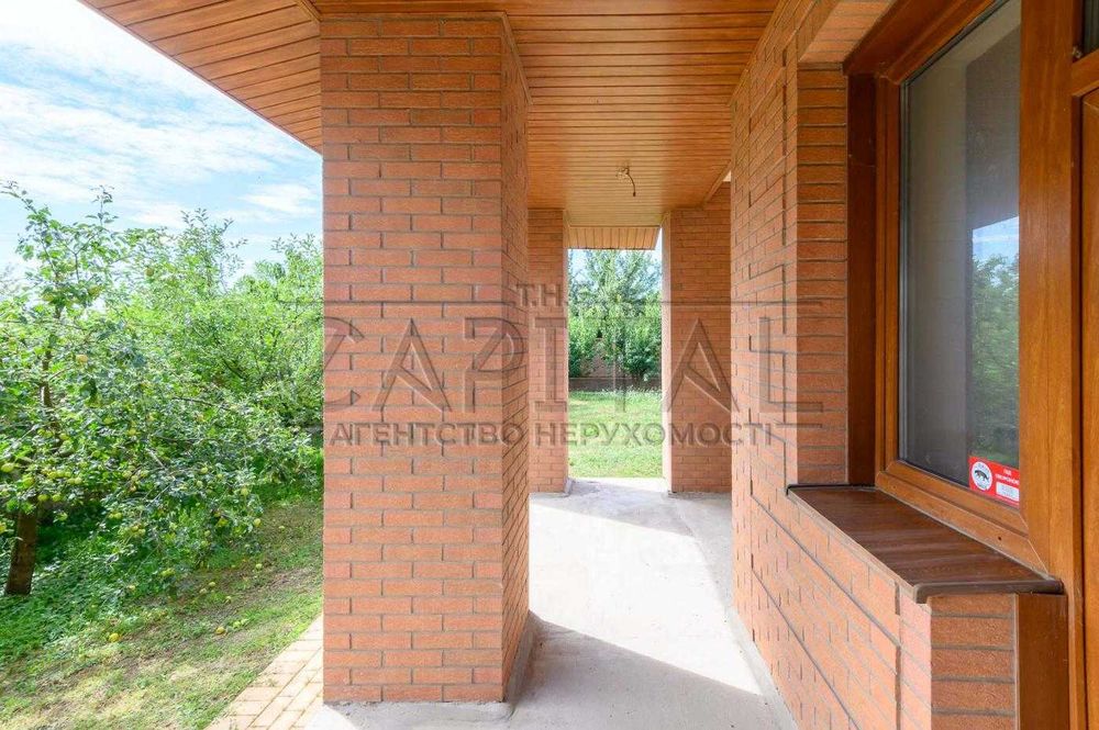 Продаж ексклюзивного будинку у с. Гореничі | 14 км від метро «Житомирська»