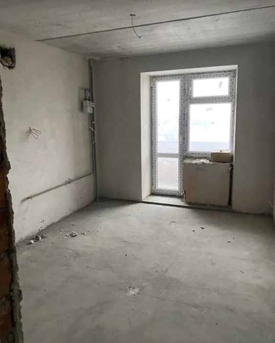 Продаж 3к квартири 90.8 кв. м на вул. Бережанська