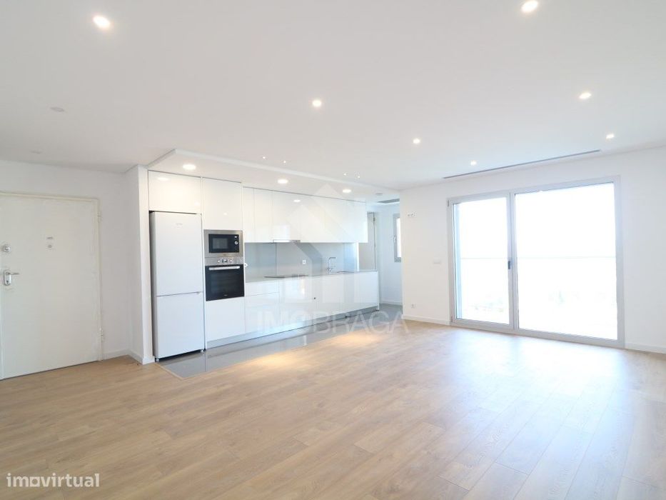 Apartamento T2 Novo, em São Vicente, Braga — São Vicente, Braga
