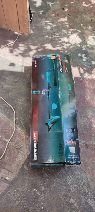 Коса газонна GRAND КГ-2700