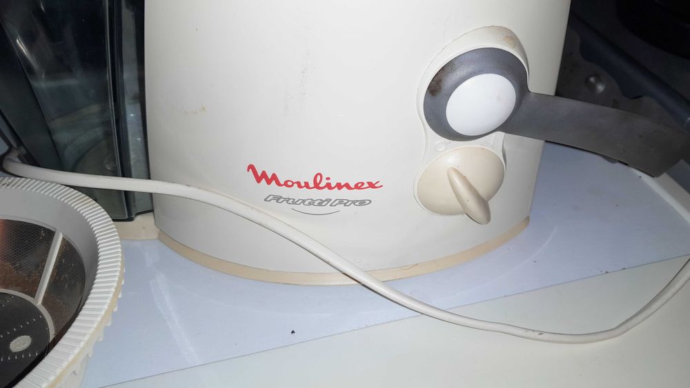 Соковыжималка Мулинекс Moulinex BKA-1 Соковитискач