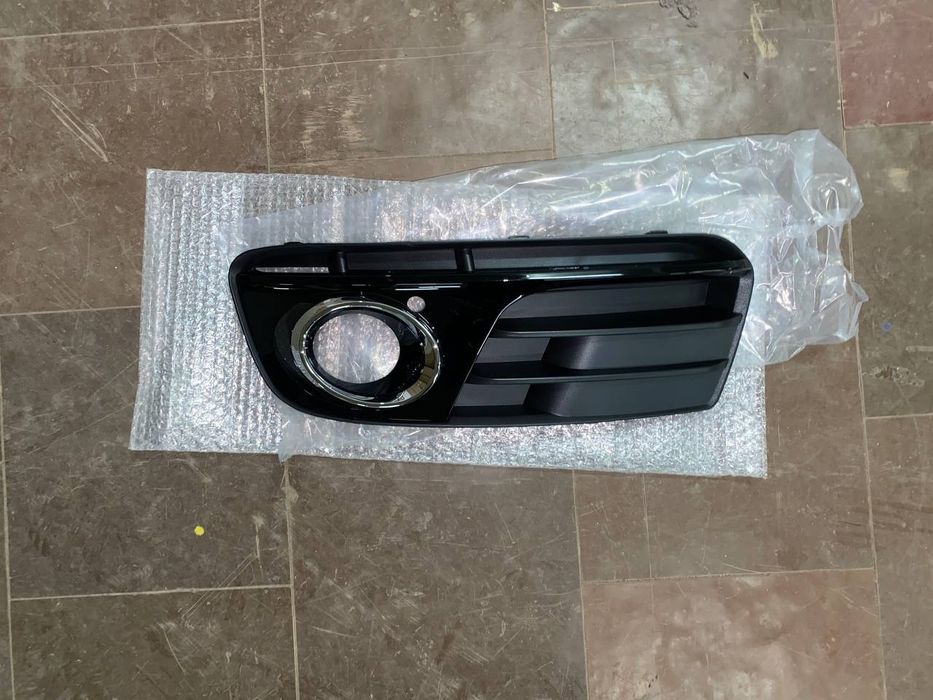 AUDI, Q5, Накладка противотуманки левая/правая  2012 2013 2014 2015 20