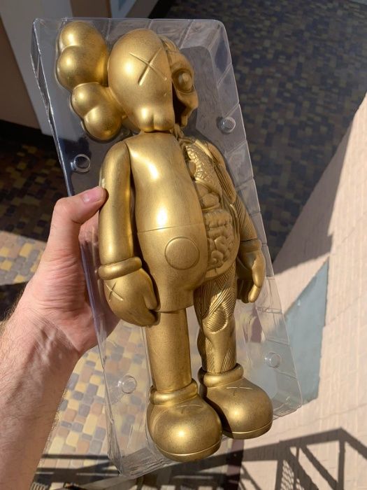 Kaws Фигурка .Наличие!!!Ведмідь