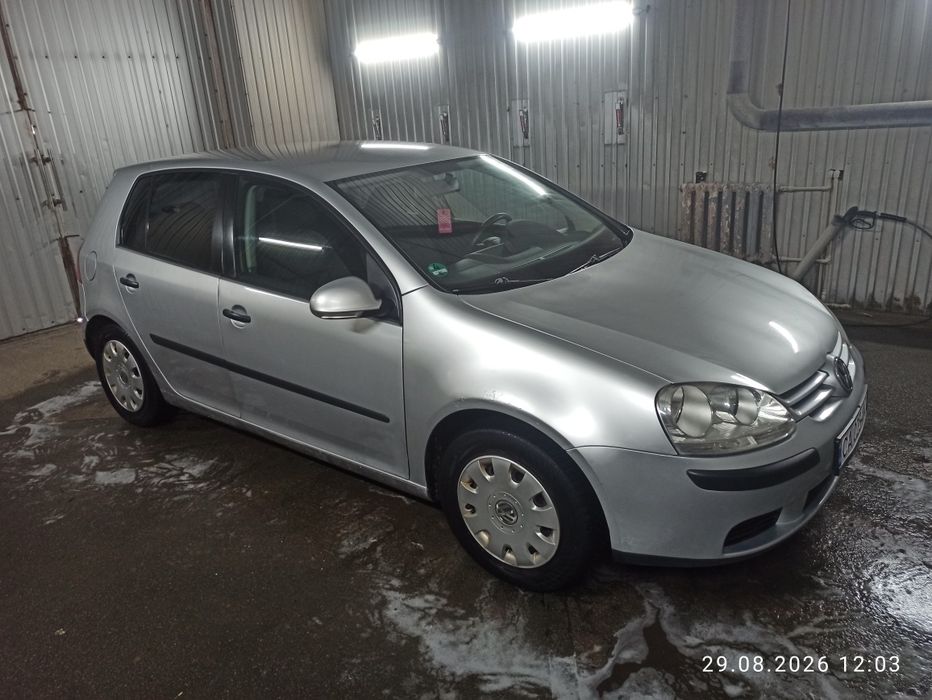 Продам Volkswagen Golf 5.