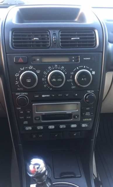 Lexus IS200 Sport Cross