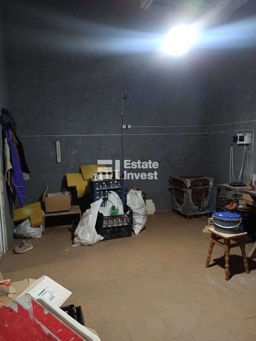 Продам приміщення у с. Новоселиця, Хмельницька обл.