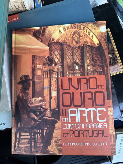 livro Livro de Ouro da arte CONTEMPORÂNEA EM PORTUGAL de FERNANDO INFANTE DO Carmo