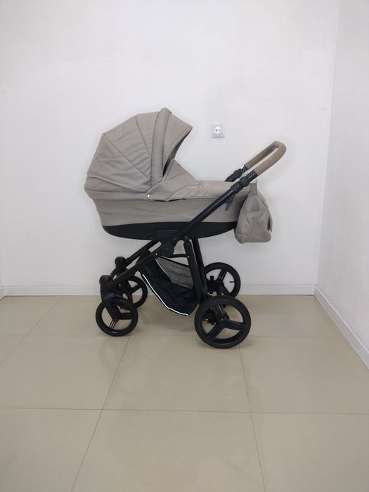 Wysyłka/odbiór wózek 3w1 Bebetto Vulcano beż+Joie I Snug 2