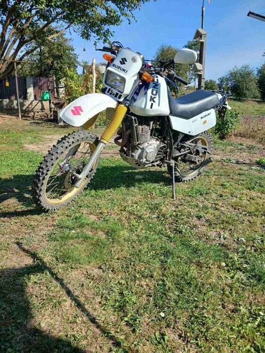 мотоцикл кросс suzuki dR