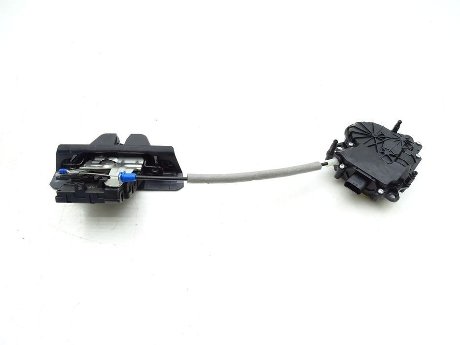 Zamek dociąg klapy bagażnika TYŁ linka FK72-442a66-AA discovery sport l550