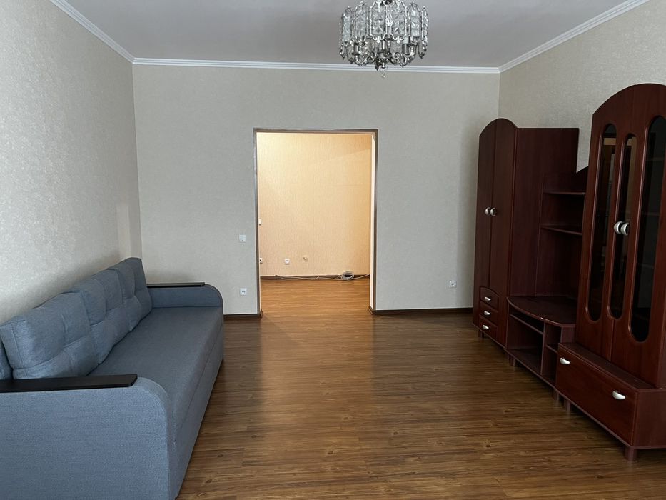 Оренда 1к.кв.-ра ст.м.Дарниця, бульв.Верховної Ради 14Б,