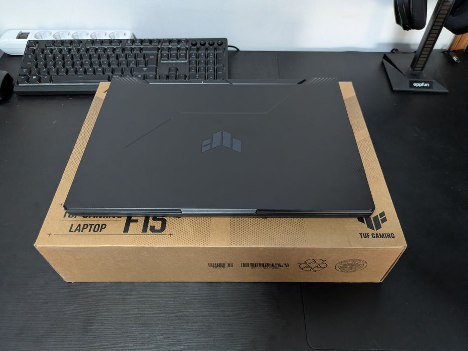 Portátil Gaming ASUS TUF F15 (RTX 3050 / i5 11th / 16GB RAM / Win 11 Pro) – Como Novo