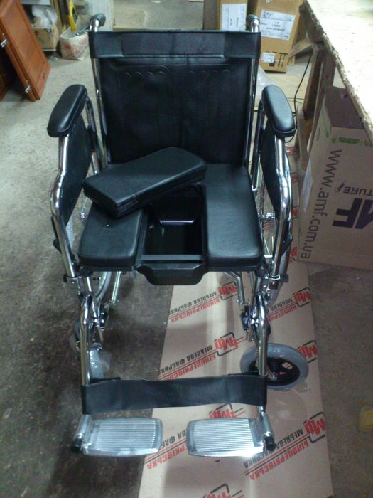 Инвалидное кресло,новое.