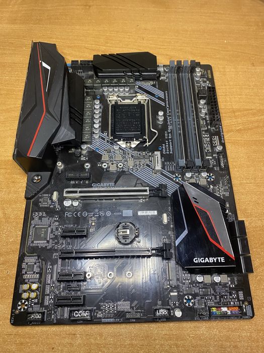 Gigabyte Z390 Gaming X