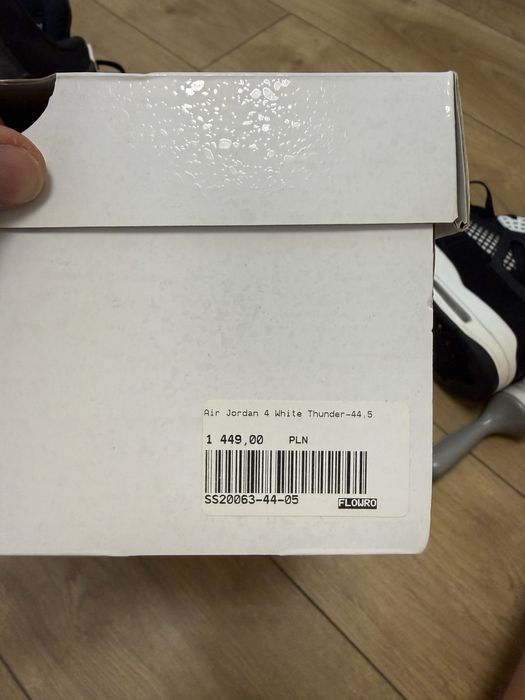 Jordan 4 „White Thunder” 44,5