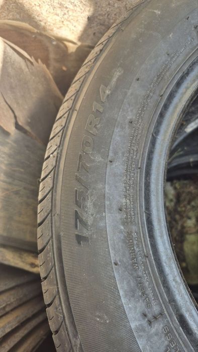 Продам резину 175/70 R14