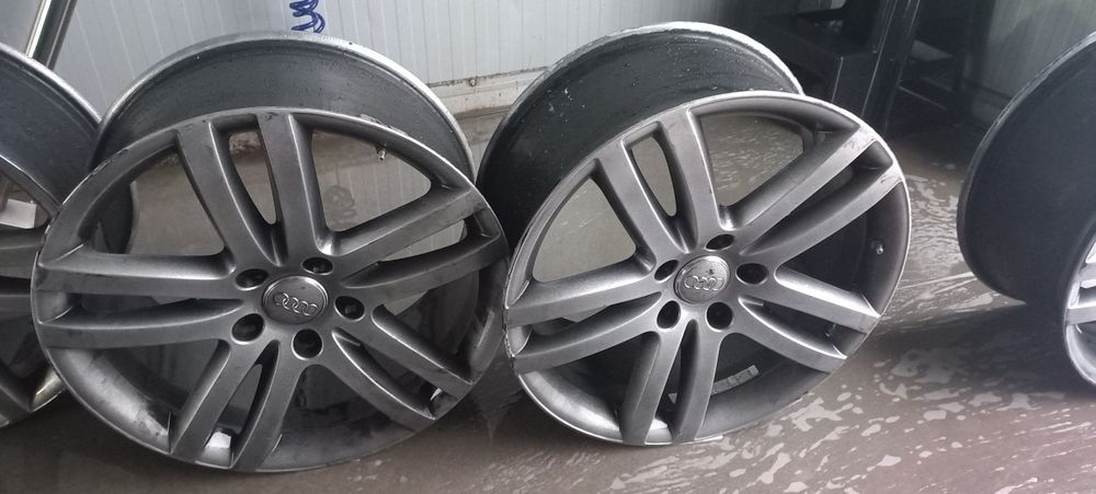 Титанові диски R20 оригінальні з ауді Q7 ціна за 1  шт.