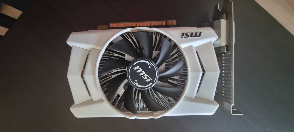 Gráfica MSI GTX950