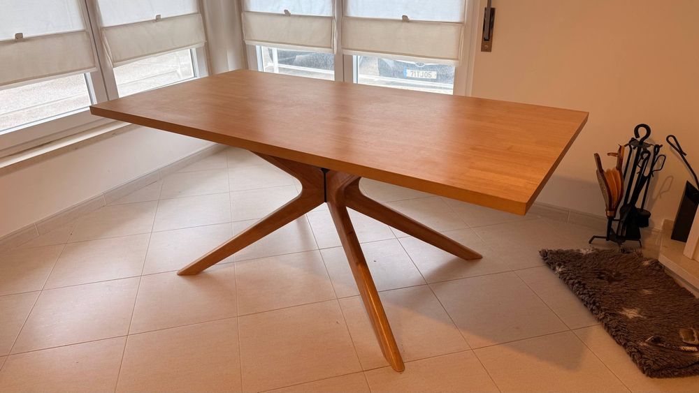 Mesa de jantar retangular Arnaiz (180×90 cm), SKLUM, madeira