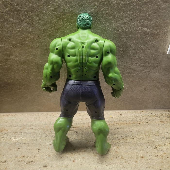 Hulk na baterie praktycznie nie używany , nietrafiony prezent