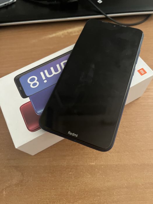 Xiaomi Redmi 8 3/32 гб