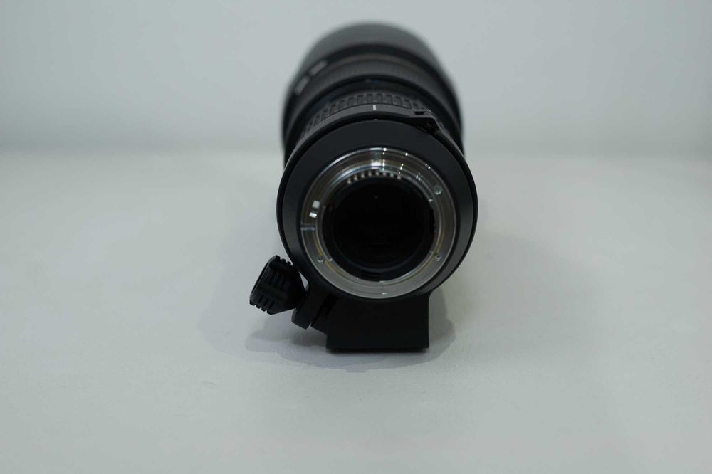 Objectiva Tamron Di SP AF 70-200mm F/2.8 Nikon em excelente estado