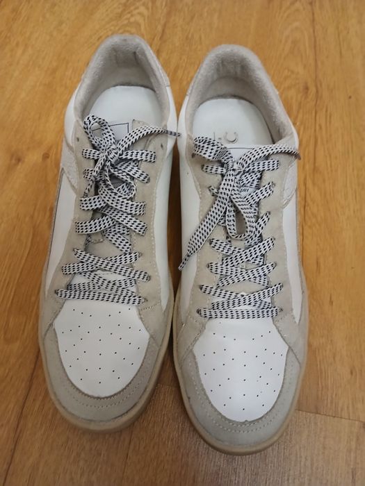 Продам нові кеди .р 40