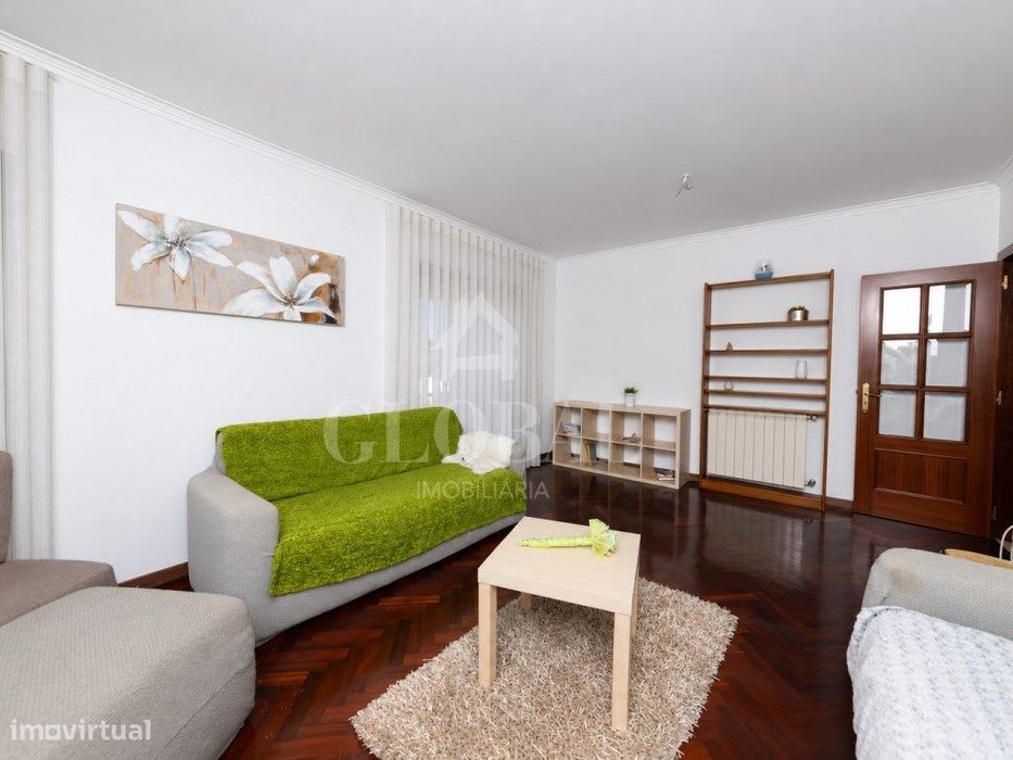 Apartamento T2 Paços De Brandão