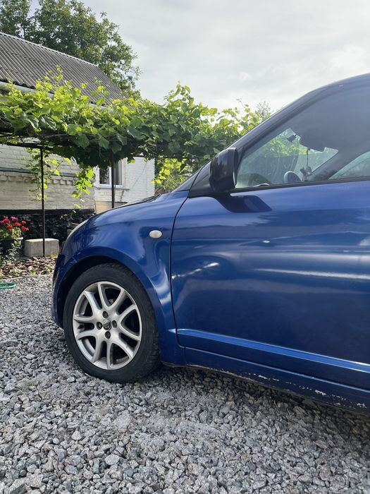 Suzuki Swift продам