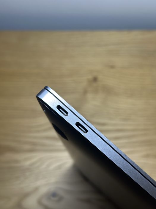 Macbook Air 13,3 2020r 256gb