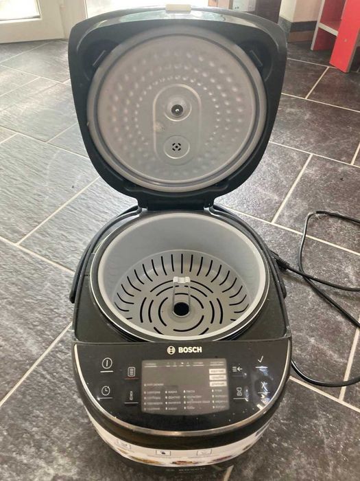 Продам мультиварку Bosch AutoCook