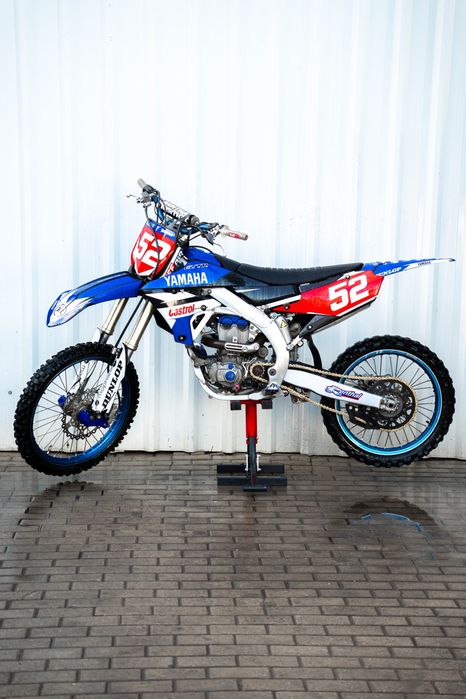 YAMAHA YZF 250 START ELÉTRICO ATÉ 75€/MÊS