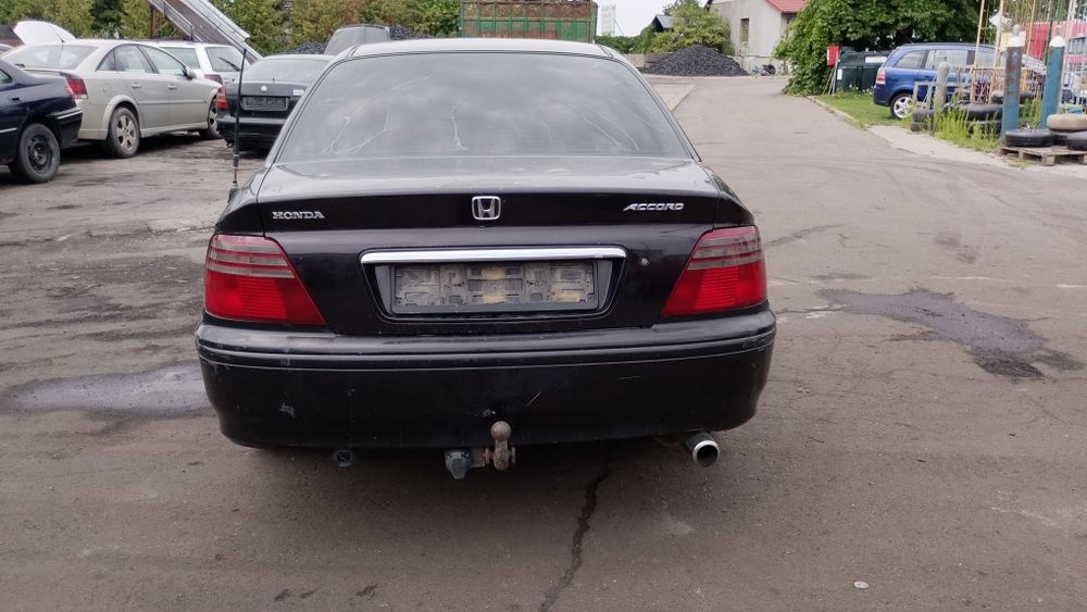 Honda Accord 1999r, 1.8 Pb - na części.