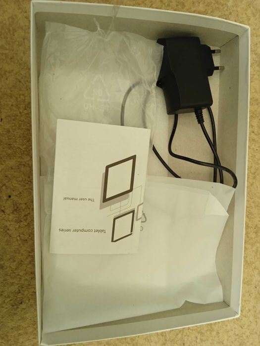 Продам планшет SAMSUNG Media Tek   (MT6750V)