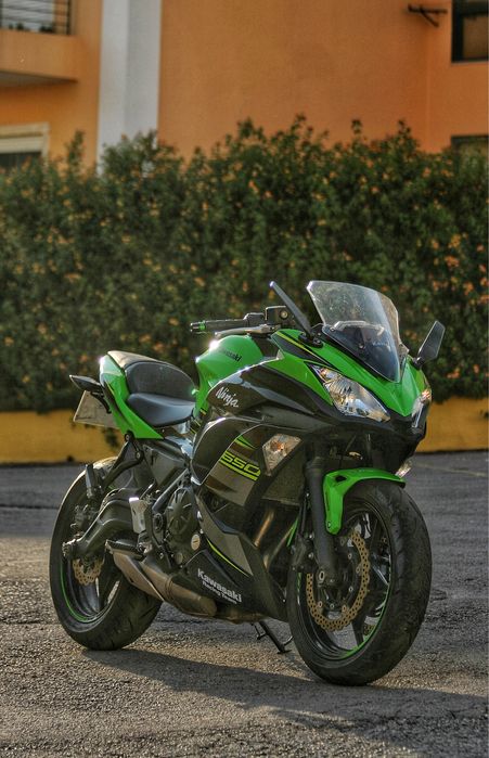Kawasaki Ninja 650 KRT