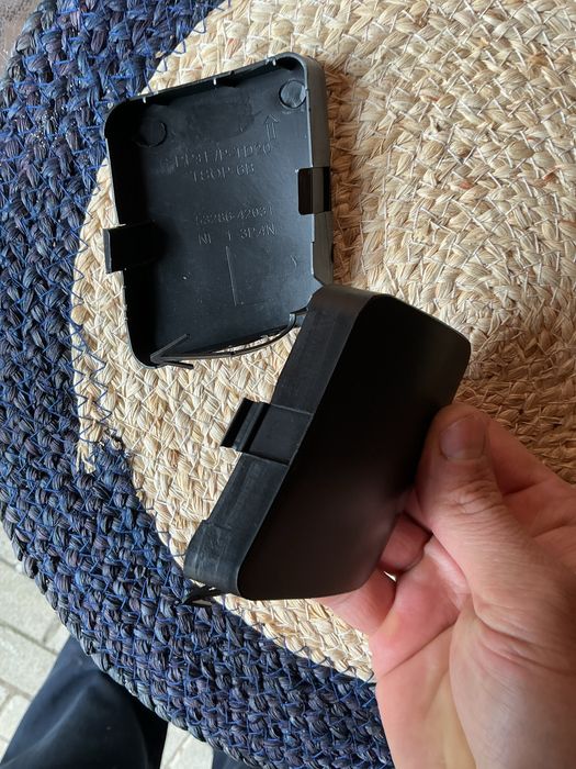 Колпак ковпак ковпачок заглушка бампера Toyota RAV4 XA30