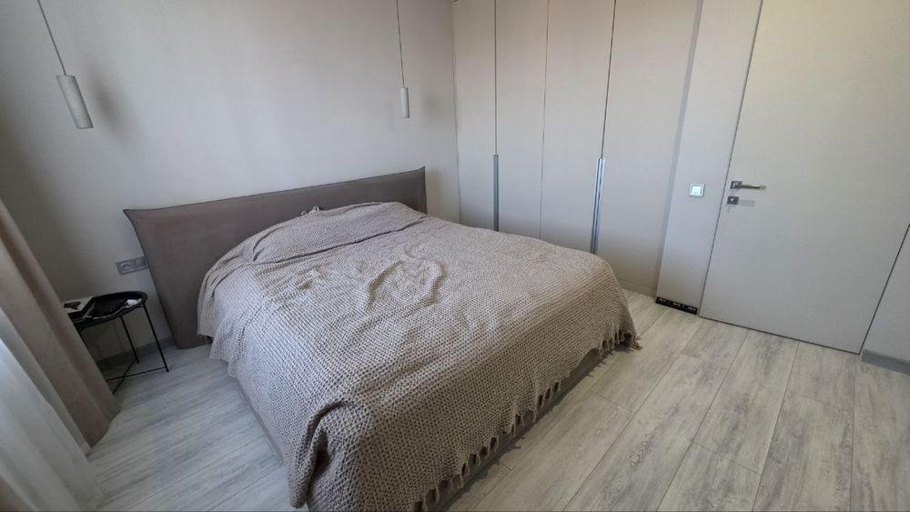 Продажа2к квартира в ЖК Счастливый